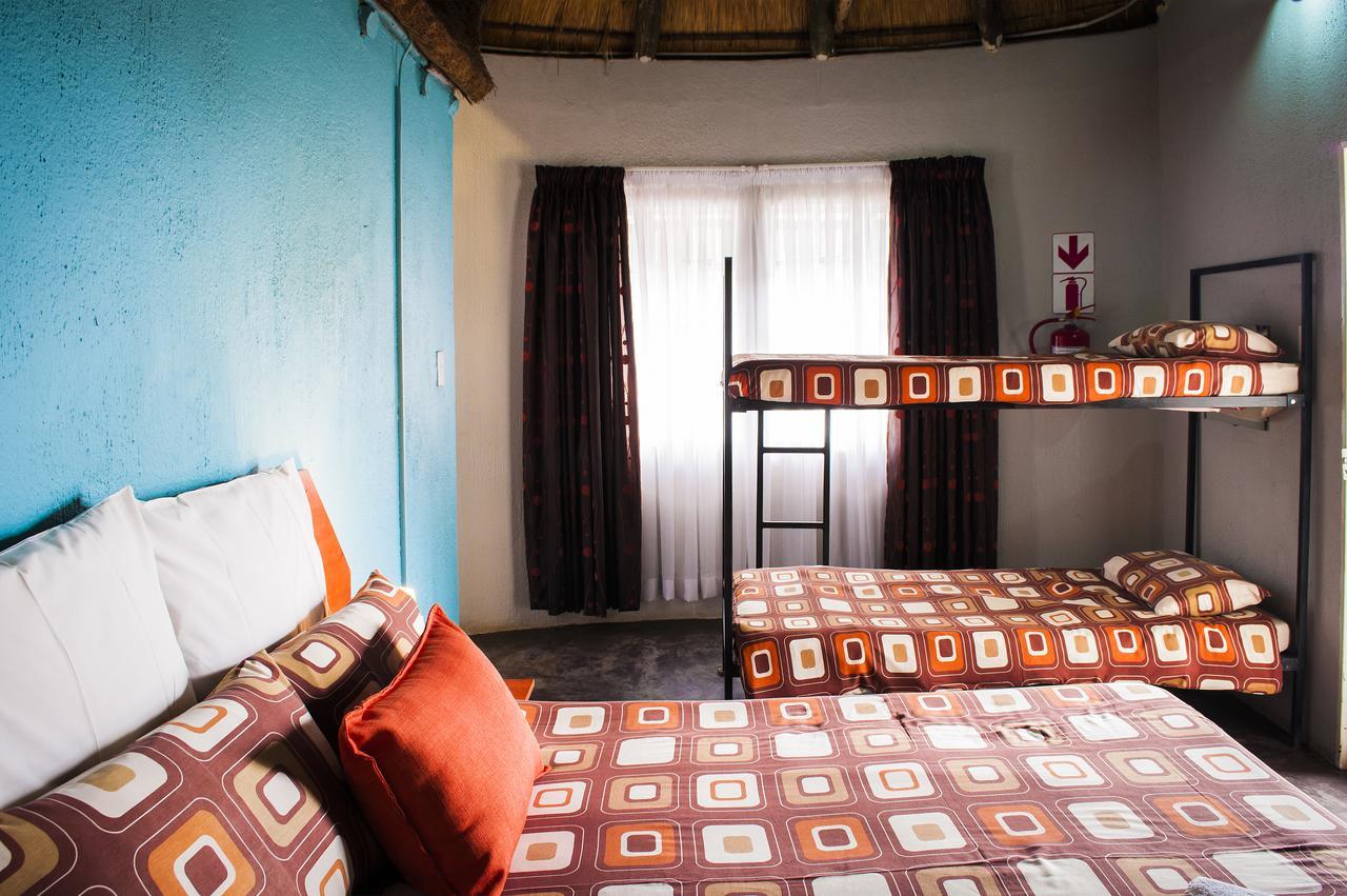 Sheri'S Lodge & Backpackers Граскоп Экстерьер фото